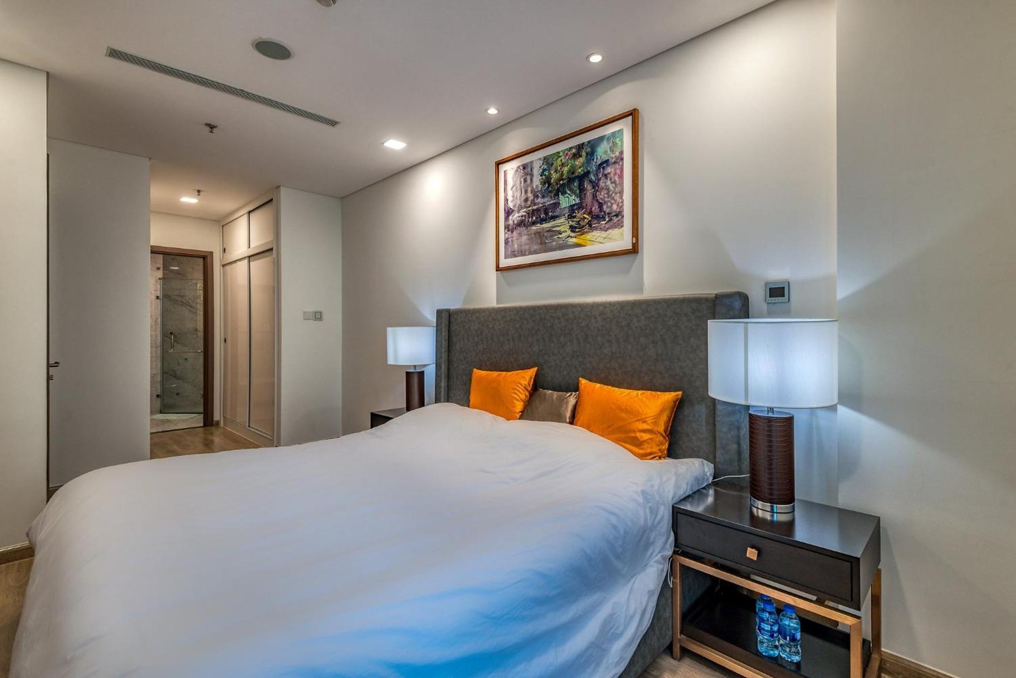 Urban Heights Rentals Landmark 81 Ho Chi Minh City Exterior photo